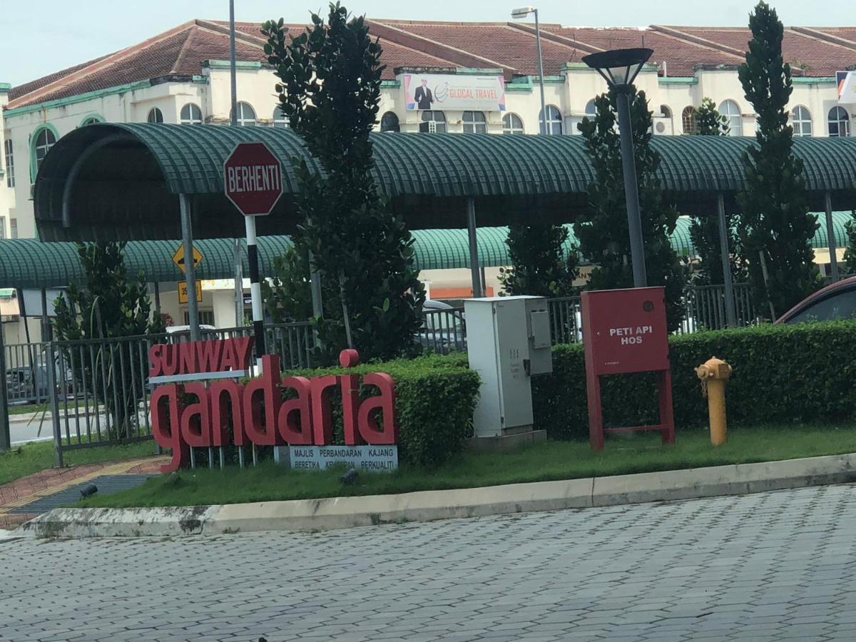 Condostay At Bangi Kampong Sungai Ramal Dalam Exteriör bild
